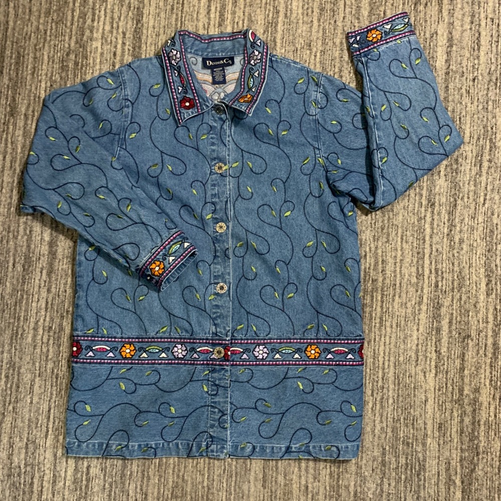 Denim & Co‎ Embroidered Denim Jacket Floral Button Down Jean Jacket Medium Long